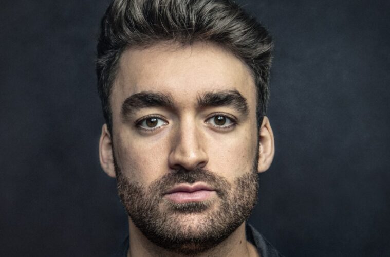 Oliver Heldens Preps for NYE