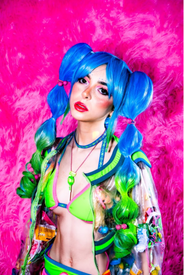 The Hyperpop Evolution: The growth of an anti-genre 40 SophiePowers BishopEleghino
