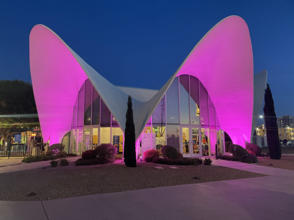 The Las Vegas Neon Museum Boneyard Is Full Of Life and Light 41 Las Vegas