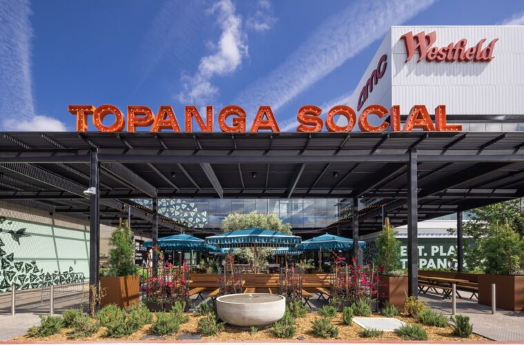 818 Day At Topanga Social And A New Go Go Bird Sandwich - Here’s What’s Popping Up 38 Topanga Social