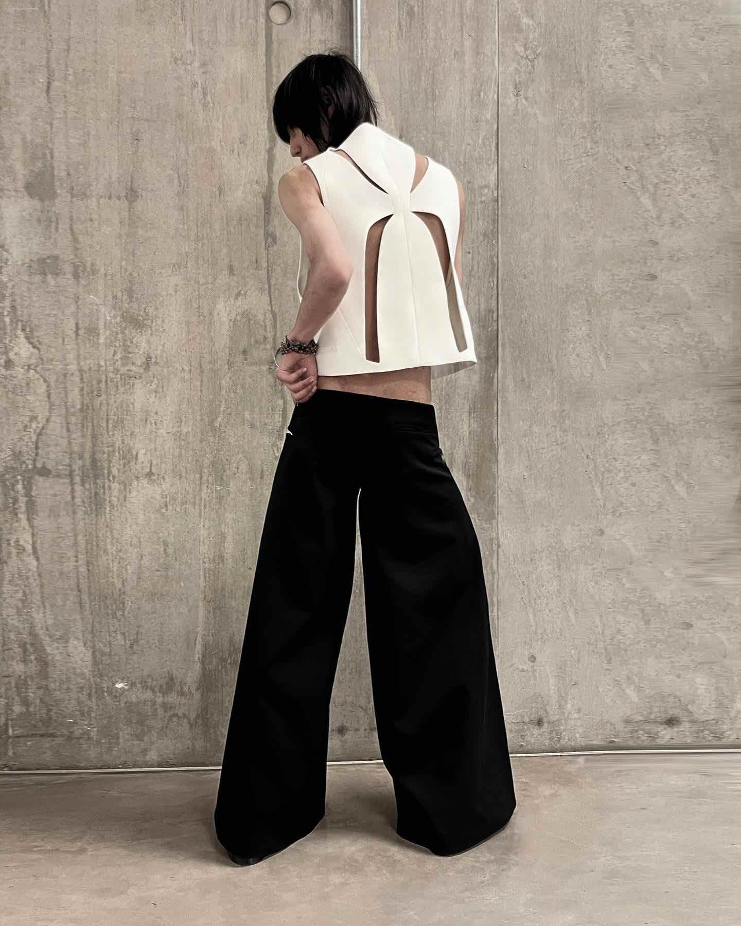 Tanya Tan's Shelter: Fashion is a Hidden Pain 42 image2 092324