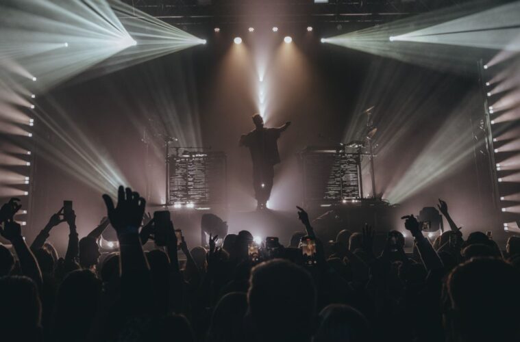 Elderbrook Brings 'Another Touch' to The Torch at LA Coliseum this Saturday 38 ELDERTOUR2025 SPOKANE 04903 cropped resize