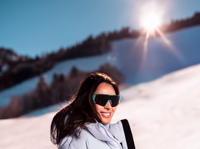 RELATE WELLNESS throws a glamorous dinner AT SNOW LODGE ASPEN 37 image0 041525405