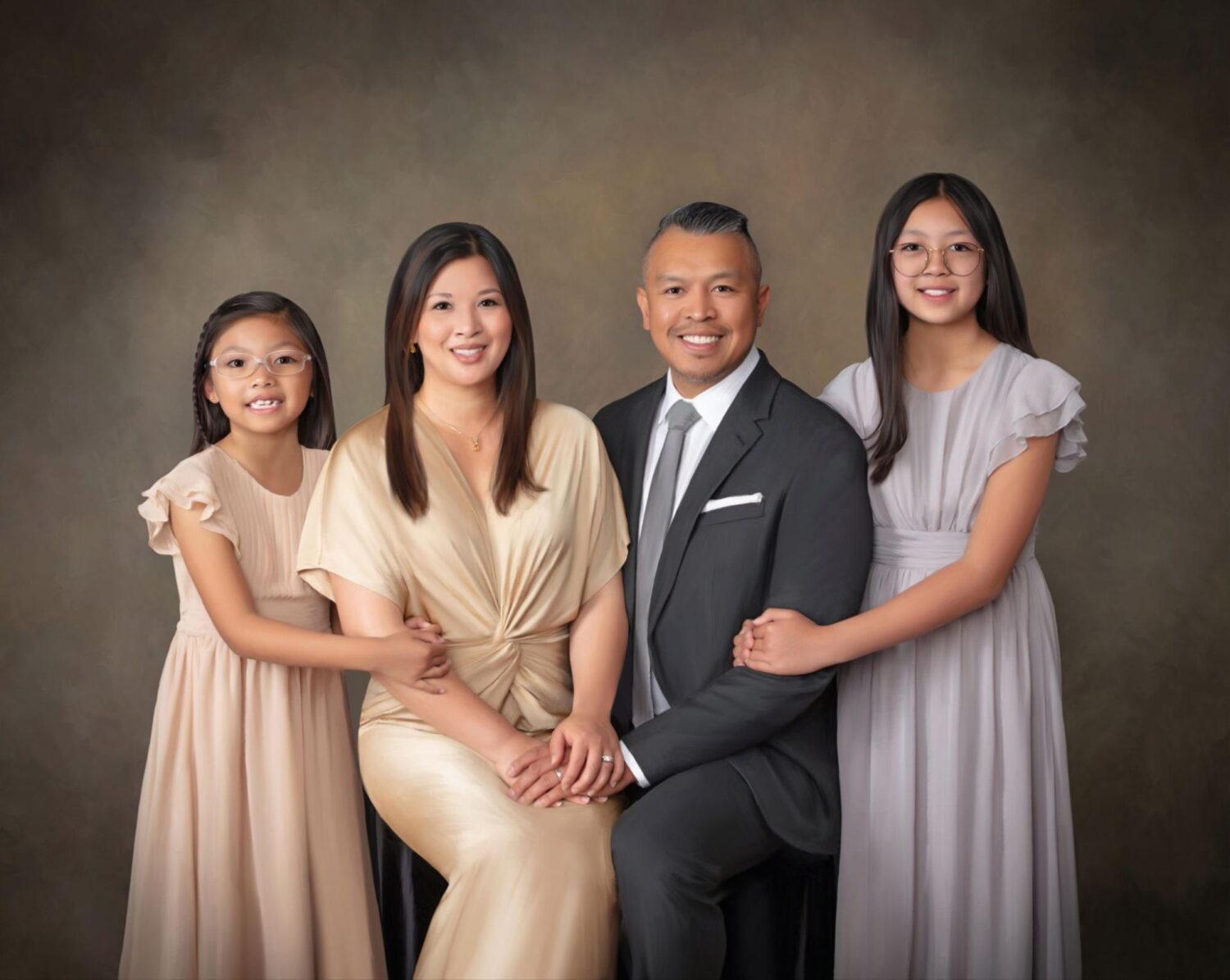 From Santa Monica to Legacy Status: Haus of Portraiture Celebrates a Decade of Turning Families Into Fine Art 38 image2 2 0418251255