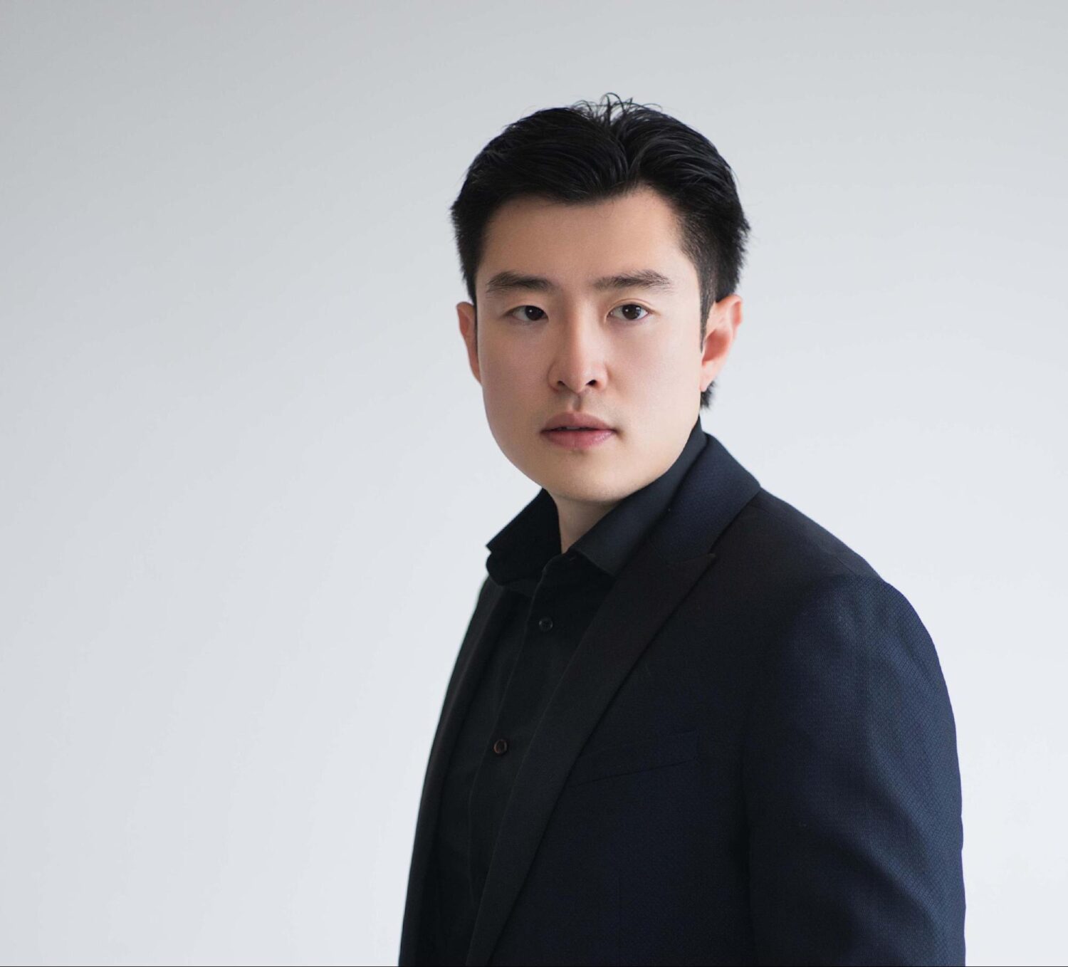 Xuefeng Li Wins Gold at 2024 International Design Awards for Humanitarian Architectural Innovation 40 image4 04 29 25 405