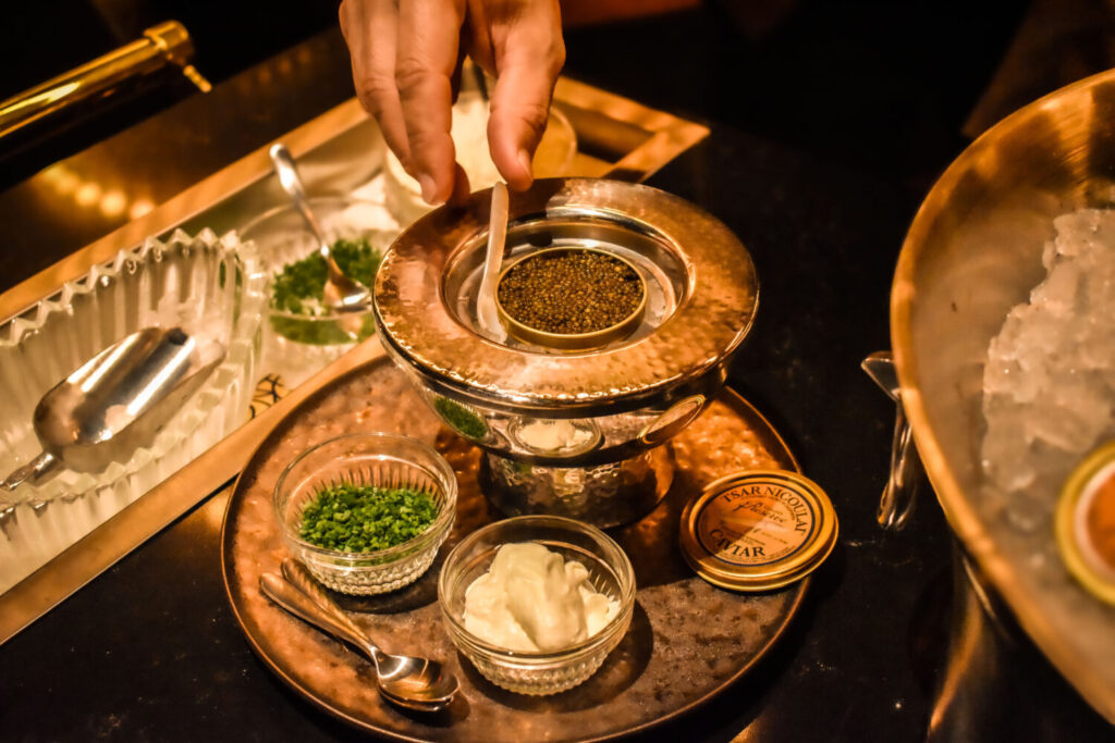 Tableside Theatrics - The Best Of The Cart Craze 41 Tableside