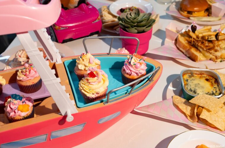 The Malibu Barbie Cafe Cruises Into San Diego In Time For Comic-Con 38 Malibu Barbie Cafe