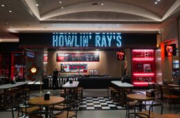 Johnny Ray Zone Brings Howlin’ Ray’s to the Via Via Food Hall at the Venetian Las Vegas 38 ChrisLee007