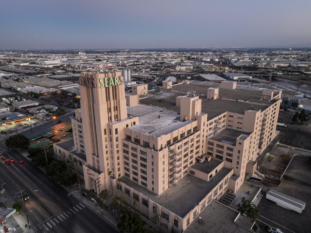 The Mark Jude Gallery Opens In The Historic Sears Building In Boyle Heights 39 Sears