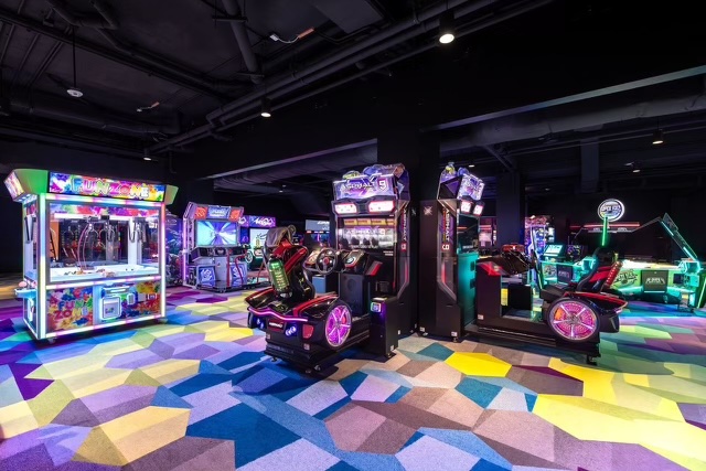 From 80s Animatronics to AI-Powered Play: The Evolution of The Mystery Fun House Arcade Experience by Westgate 37 IMG 3317
