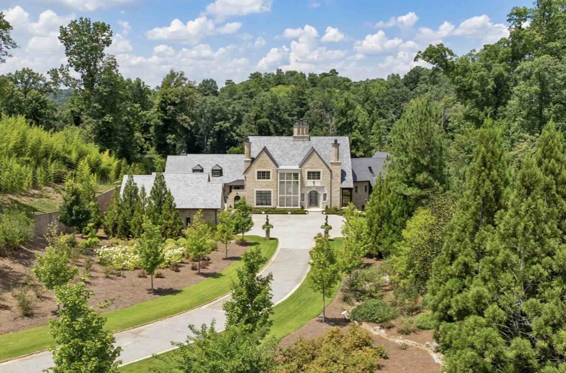 Built for Entertaining, Designed for Wellness: Atlanta’s $11.5 Million Estate of Seclusion and Style 37 Screenshot 2025 09 30 at 7.52.26 PM