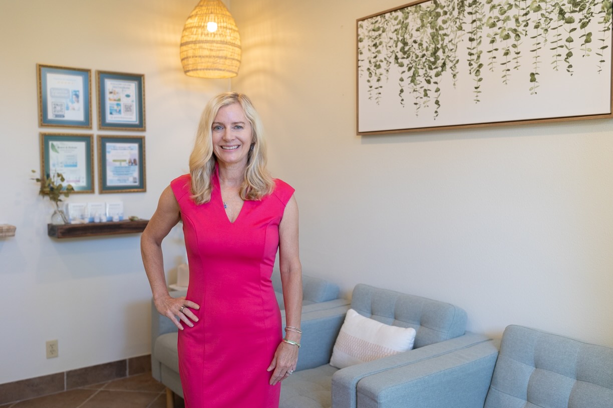When the Body Speaks: Dr. Kelly McCann on Why Symptoms Are Messages, Not Malfunctions 38 MR9A4650