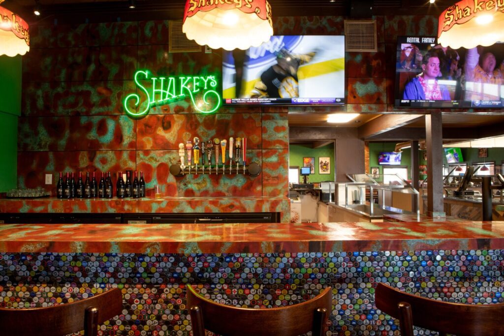 What’s Popping Up? The Nostalgia Edition With Randy's Donuts And Shakey's Pizza Parlor 39 Randy's Donuts