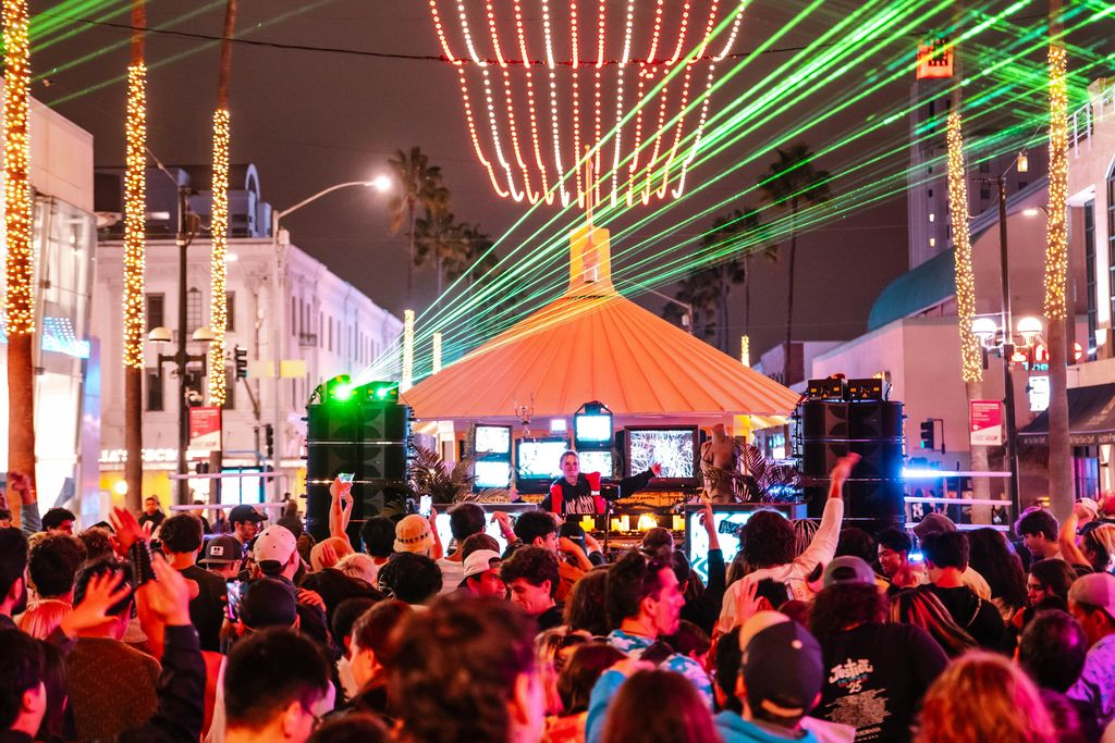 From King Cake To Cocktails, Here’s Where To Celebrate Mardi Gras 41 Mardi Gras