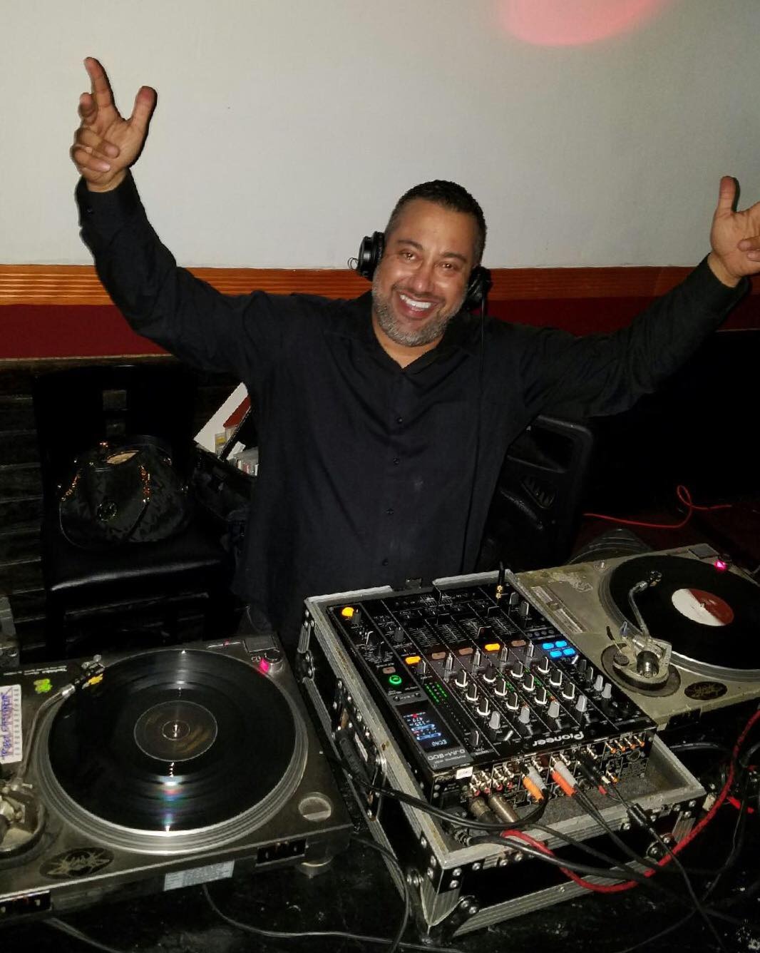 DJ Reza Gerami, Los Angeles Rave Pioneer and Go Ventures Founder, Dies at 51 39 100951797 1773118443293987 r