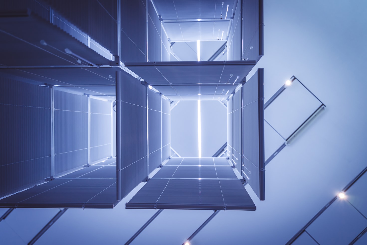 photo 1660855559680 292c19de8ae1