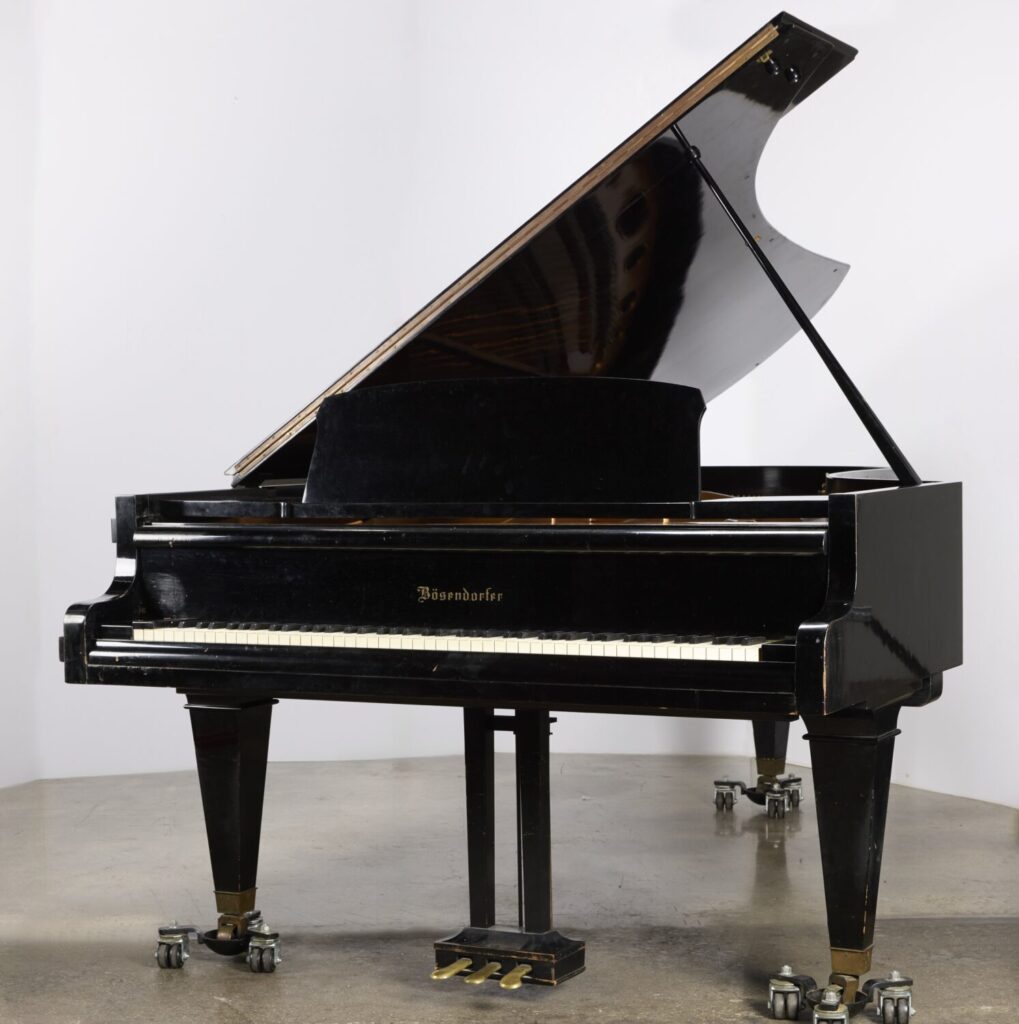 Art News: A Preview Of The Lucas Museum Of Narrative Art and A Roberta Flack Auction at Julien’s 40 Lucas Museum Of Narrative Art