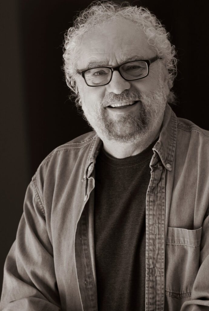 Artist Paul Tzanetopoulos Wants To Set The Record Straight On The LAX Pylons 39 LAX