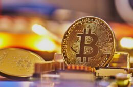 Blockchain.com's Lane Kasselman Says Institutions Are Buying the Dip While Retail Sits Out 42 image1 6 05 19 26 904