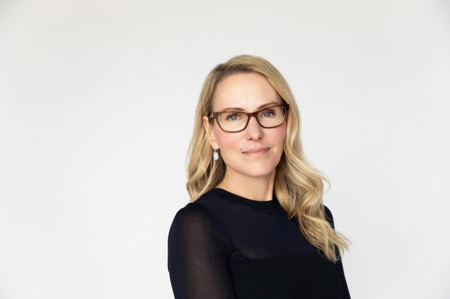 Inside LA's Quiet Hormone Revolution: How Inner Balance Is Turning Women's Health Into a Biohacking Movement 39 Sarah Daccarett 2