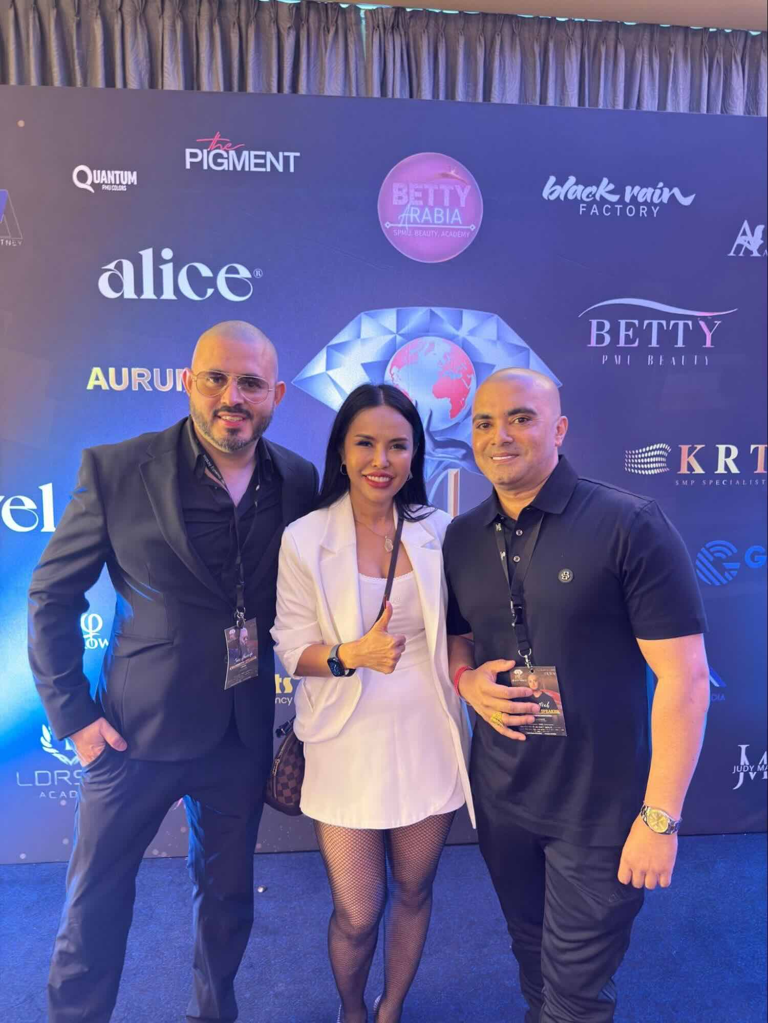 How Zang Miah Is Encouraging Everyone to Take Scalp Micropigmentation More Seriously 38 zang smp 3