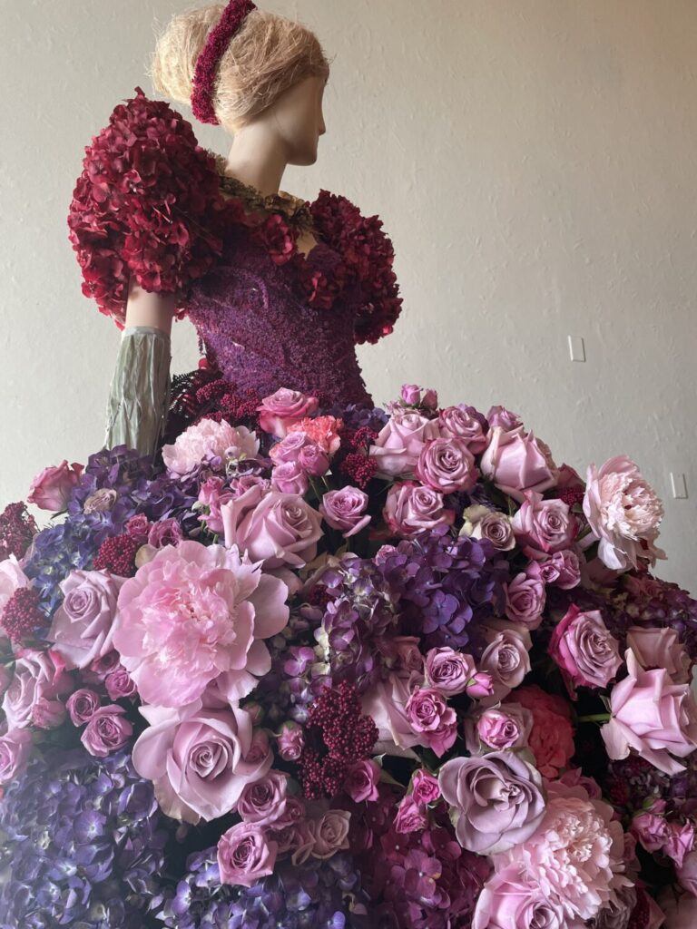 Fleurs de Villes Brings The Gilded Age to the Greystone Mansion And Gardens in Beverly Hills 39 The Gilded Age