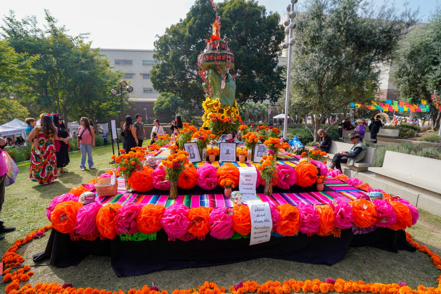 Día de los Muertos 2026 Celebrations Kick Off Across Los Angeles 37 Gloria Molina Grand Parks Downtown Da de los Muertos Opening Day Photo by Asha Mon for Gloria Molina Grand Park 10